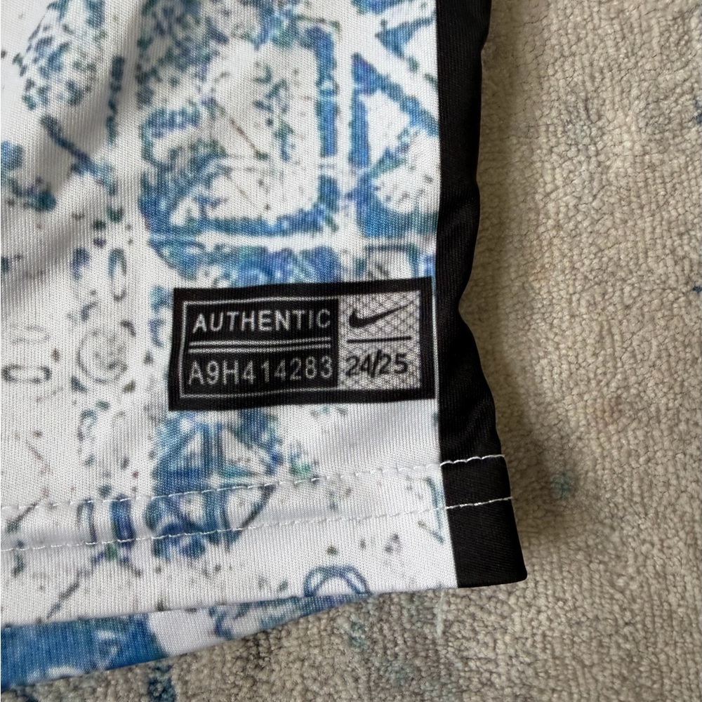 Fashion Kids Soccer Jersey Size 7-8 - Picture 3 of 6